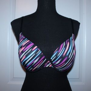 Pink Victoria’s Secret 34D Wear Everywhere Push Up Bra
